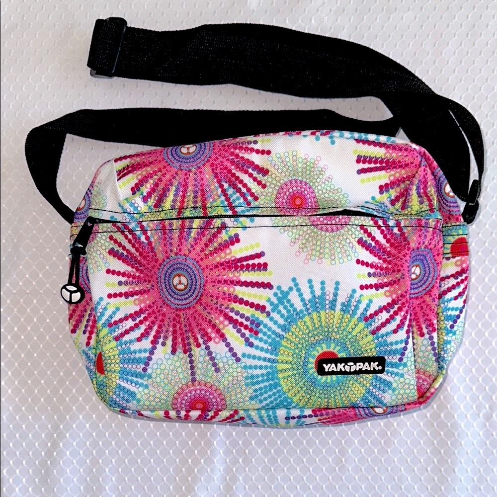 Like new! Yak Pak Colorful Women's Crossbody Bag, Great for travel! Used only 1x